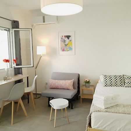 Cozy Studio 4U Gazi - Center Athena Bagian luar foto
